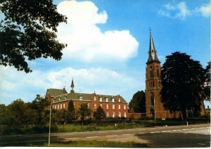 A19 Franciskanenklooster en parochiekerk Vorden Kranenburg Gld
